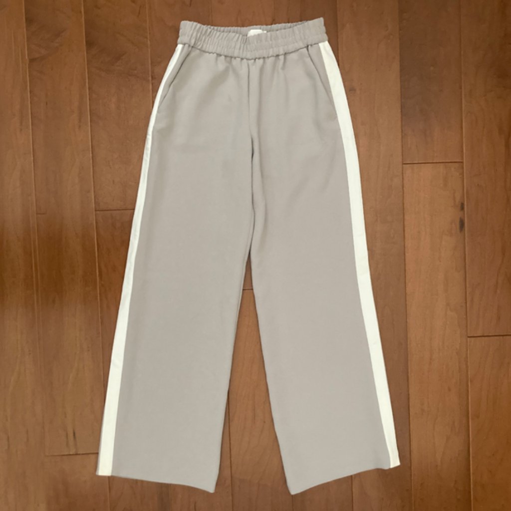 Aritzia Wilfred Cropped Wide Leg Side Stripe Pants With Pockets, Grey White Xxs